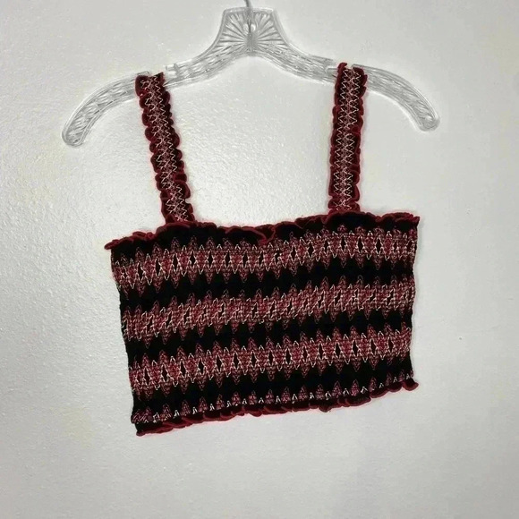 Forever 21 Embroidered Geo Smocked Crop Top - Picture 3 of 5